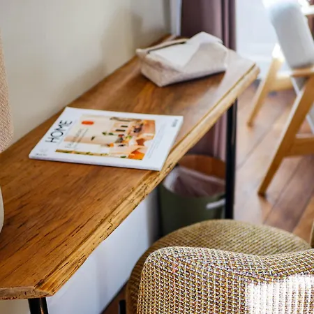 - And Cook Bed & Breakfast Annonay